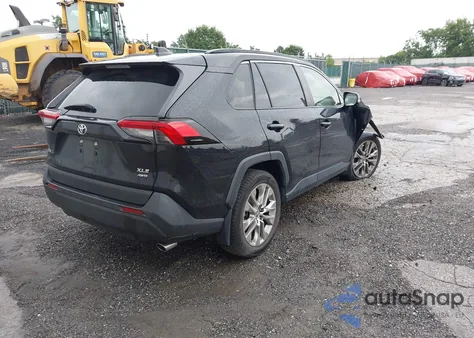 2019 Toyota Rav4 Xle Premium z USA, uszkodzony, nr VIN JTMA1RFV3KD023552